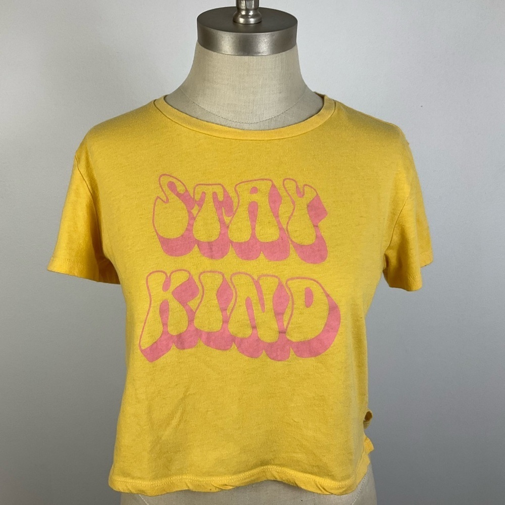 FREEZE Stay Kind Yellow Graphic Baby Tee Crop Top Size Medium